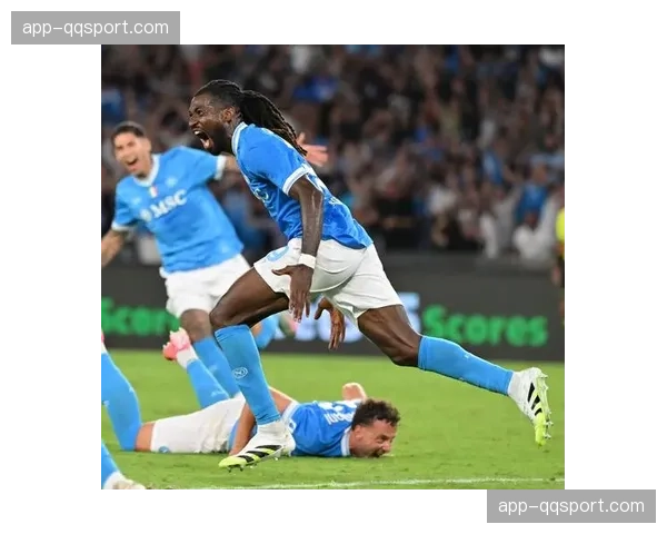 意甲官方裁定，因那不勒斯主场票务系统故障导致比赛延误，予以罚款